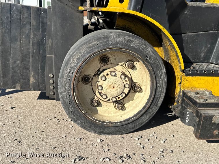 image for item EF2443 Yale GLC060VXNVSV113 forklift