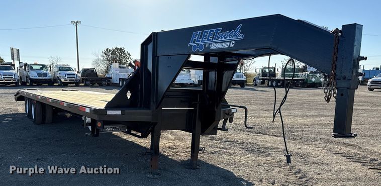 image for item EG2104 2011 Diamond C Trailer equipment trailer