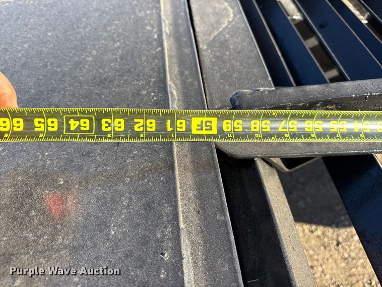 image for item EG2104 2011 Diamond C Trailer equipment trailer
