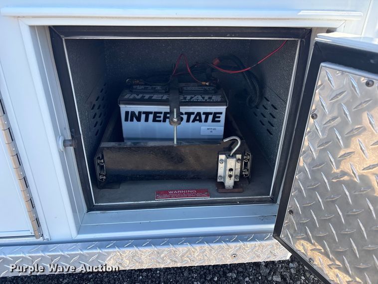 image for item EG8858 1997 Ford E350  ambulance