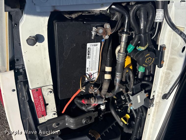 image for item EG8858 1997 Ford E350  ambulance