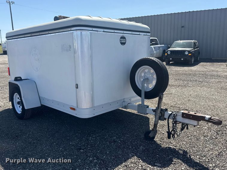 image for item EG8888 2007 Wells Cargo  enclosed cargo trailer