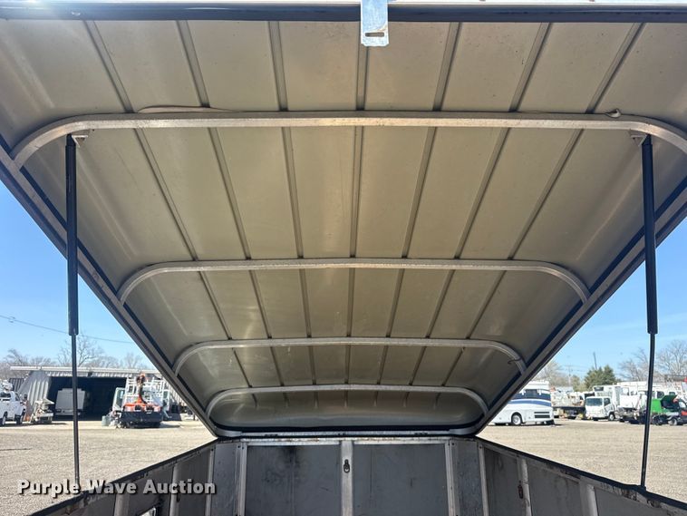 image for item EG8888 2007 Wells Cargo  enclosed cargo trailer