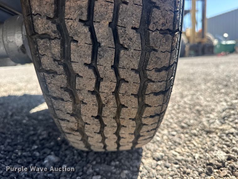 image for item EG8888 2007 Wells Cargo  enclosed cargo trailer