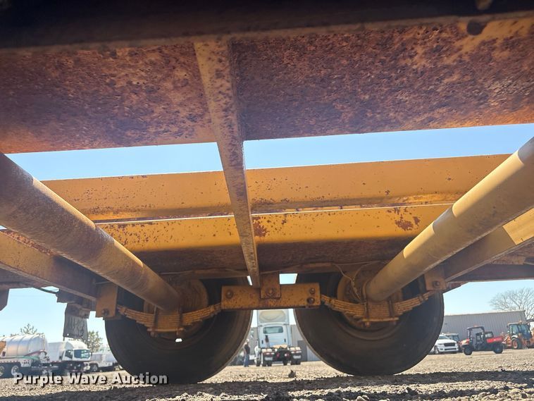 image for item EG8910 1992 Belshe T-18 car carrier