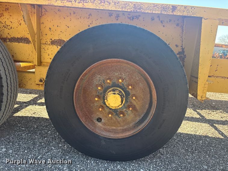 image for item EG8910 1992 Belshe T-18 car carrier