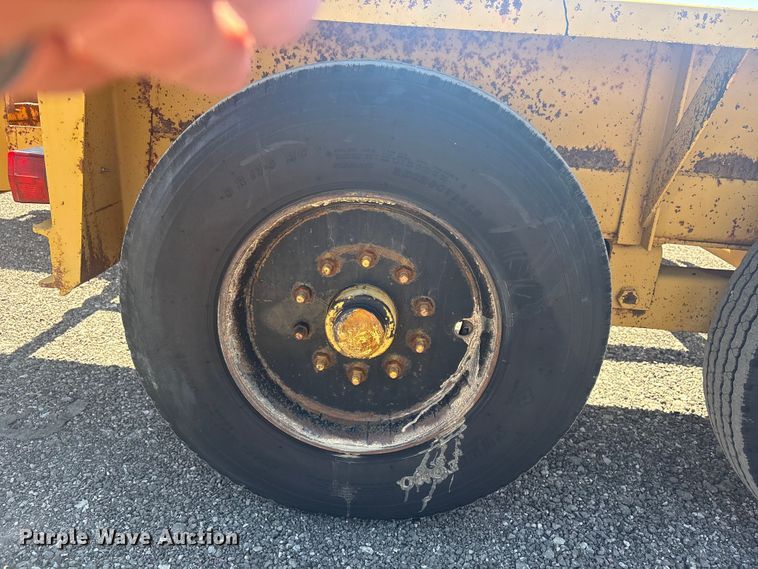 image for item EG8910 1992 Belshe T-18 car carrier