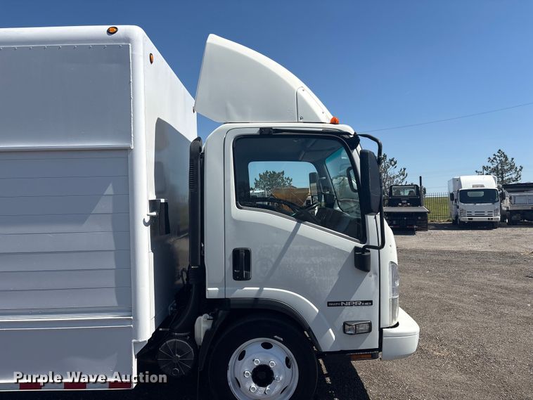 image for item EG8913 2014 Isuzu NPR-HD delivery truck