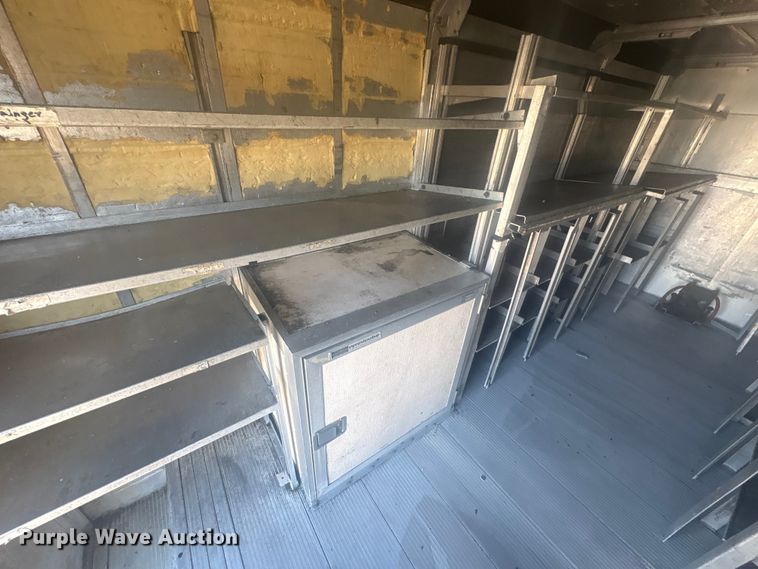 image for item EG8913 2014 Isuzu NPR-HD delivery truck