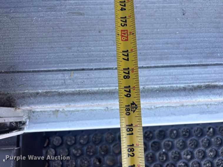 image for item EG8913 2014 Isuzu NPR-HD delivery truck