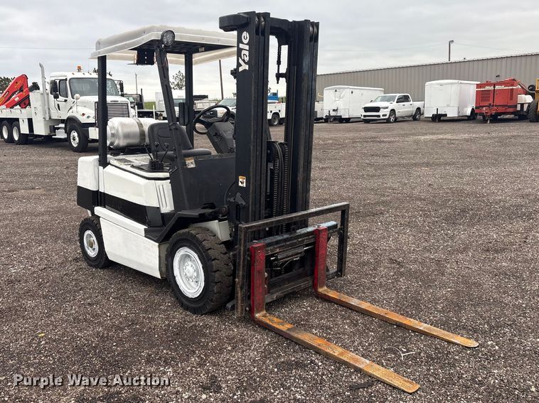 image for item EG8927 1998 Yale GLP050RGNUAE084 forklift