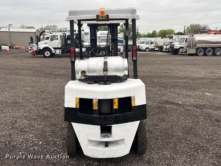 image for item EG8927 1998 Yale GLP050RGNUAE084 forklift