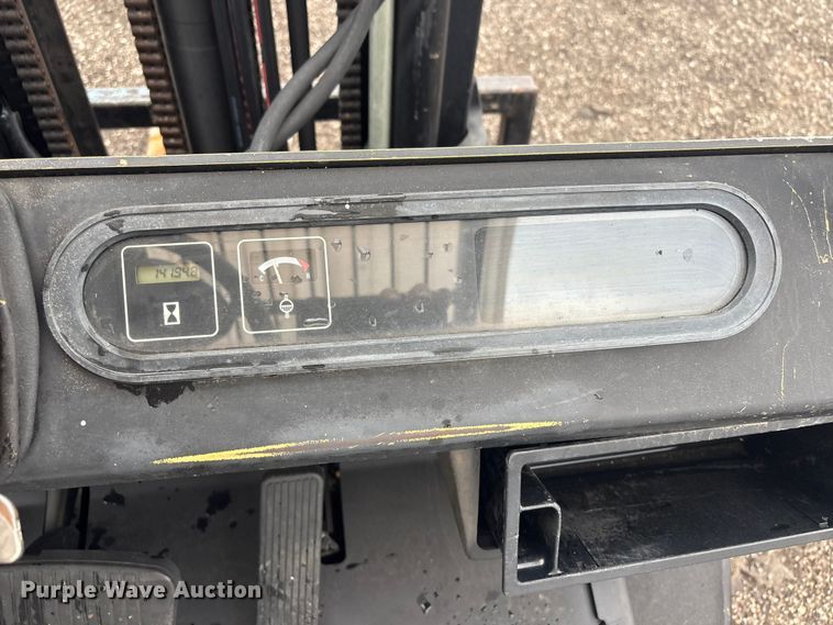 image for item EG8927 1998 Yale GLP050RGNUAE084 forklift