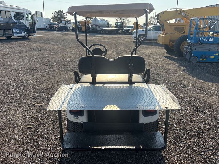 image for item EG8951 2015 EZ Go E103 golf cart