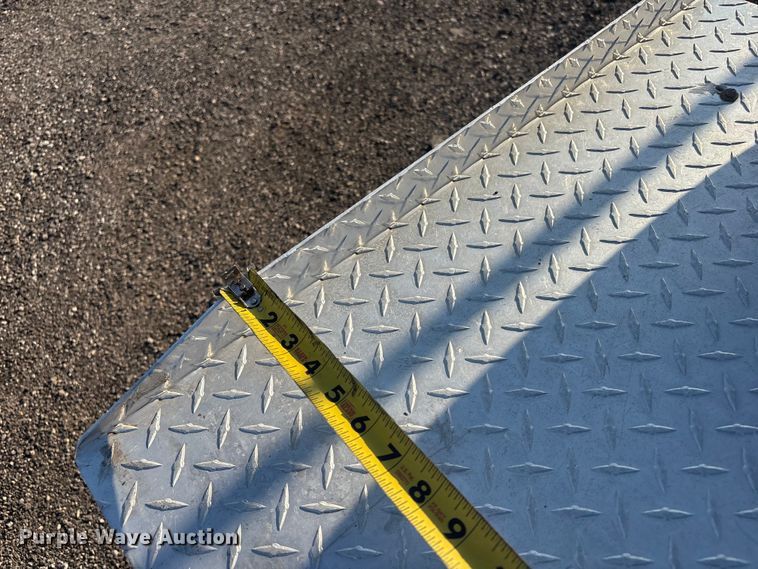 image for item EG8951 2015 EZ Go E103 golf cart