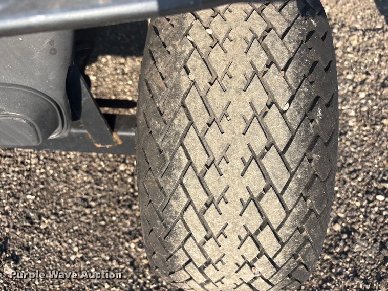 image for item EG8951 2015 EZ Go E103 golf cart