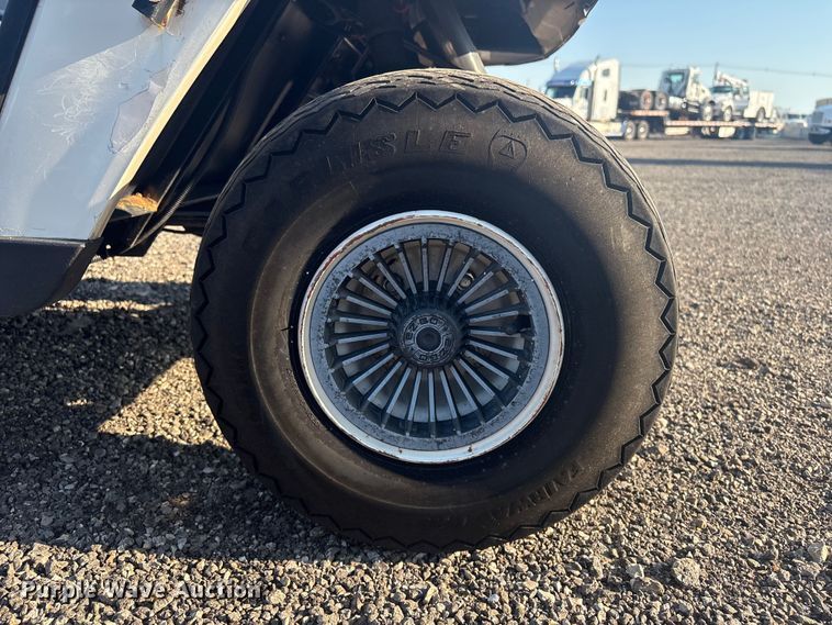 image for item EG8951 2015 EZ Go E103 golf cart