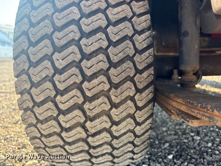 image for item EG8951 2015 EZ Go E103 golf cart