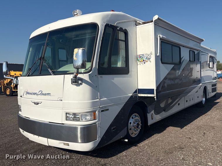 image for item EG8952 2000 Fleetwood-Spartan American Dream RV