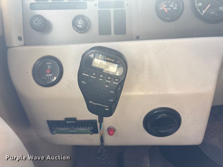 image for item EG8952 2000 Fleetwood-Spartan American Dream RV