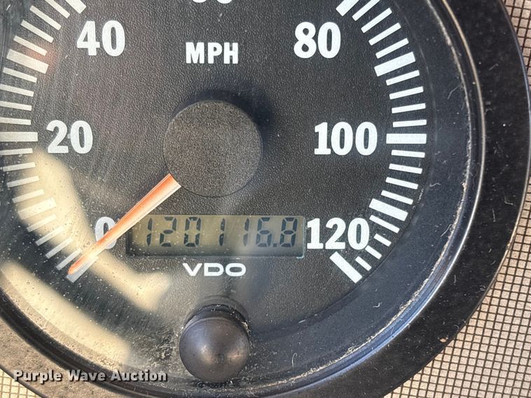 image for item EG8952 2000 Fleetwood-Spartan American Dream RV