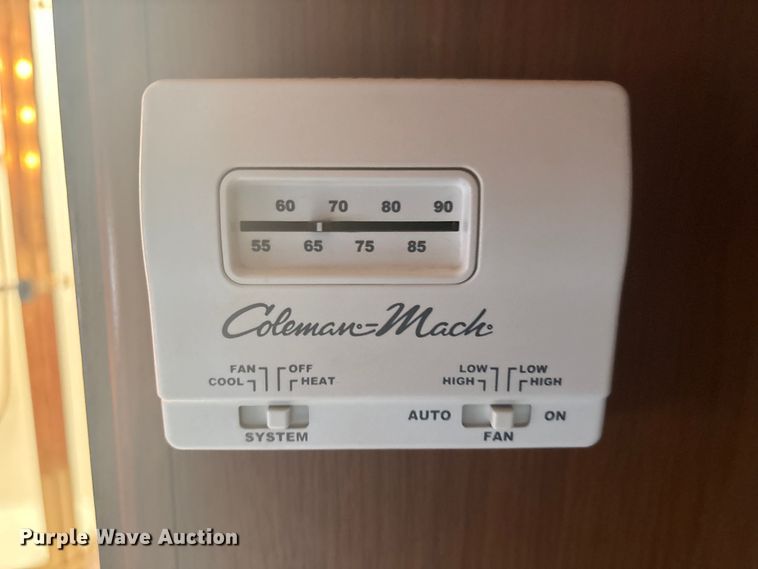 image for item EG8952 2000 Fleetwood-Spartan American Dream RV