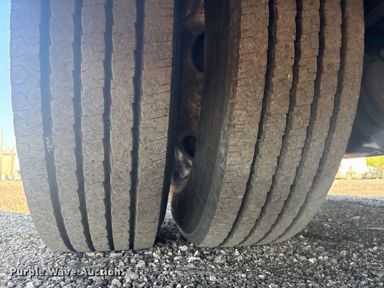 image for item EG8952 2000 Fleetwood-Spartan American Dream RV