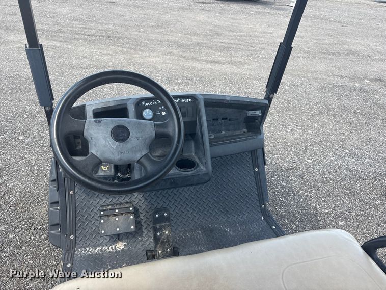 image for item EG8954 2022 Cushman Hauler 800X golf cart