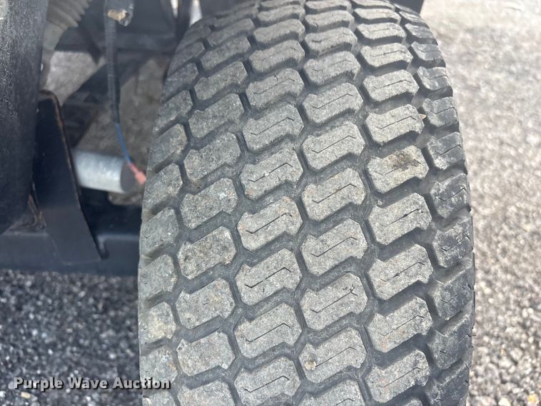 image for item EG8954 2022 Cushman Hauler 800X golf cart