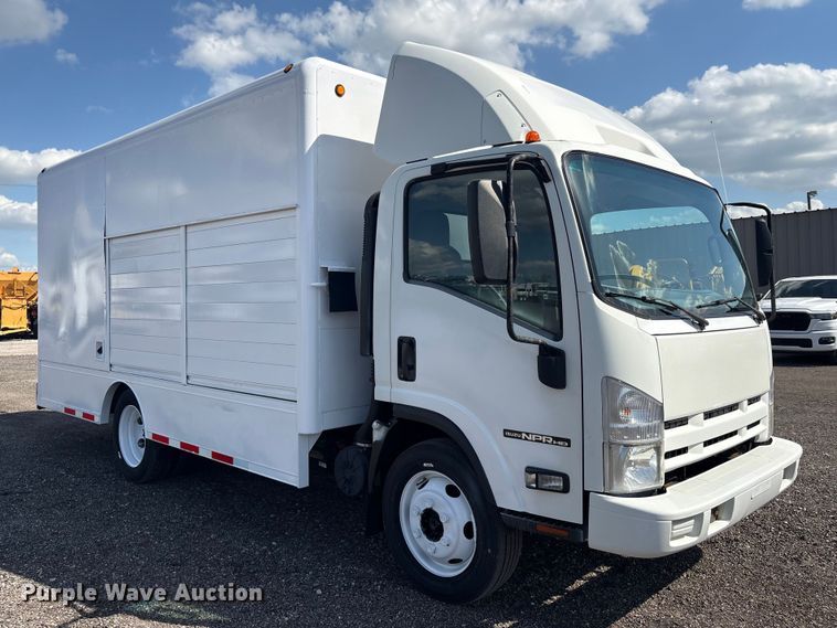 image for item EG8963 2014 Isuzu NPR HD box truck
