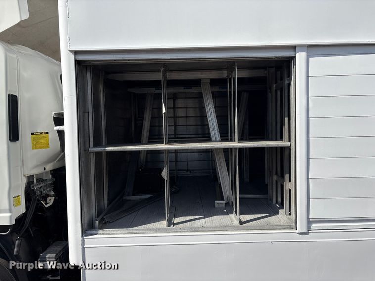 image for item EG8963 2014 Isuzu NPR HD box truck