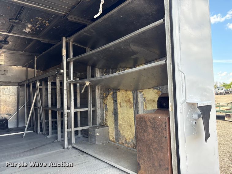 image for item EG8963 2014 Isuzu NPR HD box truck