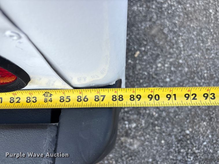 image for item EG8963 2014 Isuzu NPR HD box truck