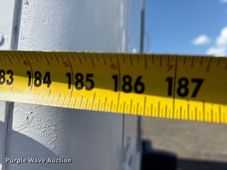 image for item EG8963 2014 Isuzu NPR HD box truck