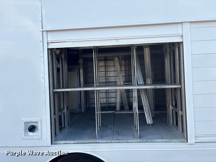 image for item EG8963 2014 Isuzu NPR HD box truck