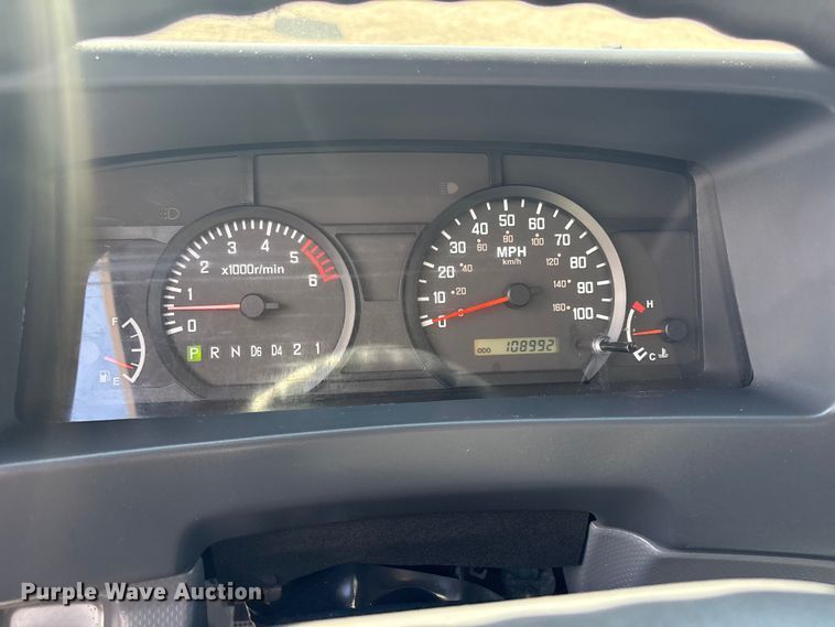 image for item EG8963 2014 Isuzu NPR HD box truck