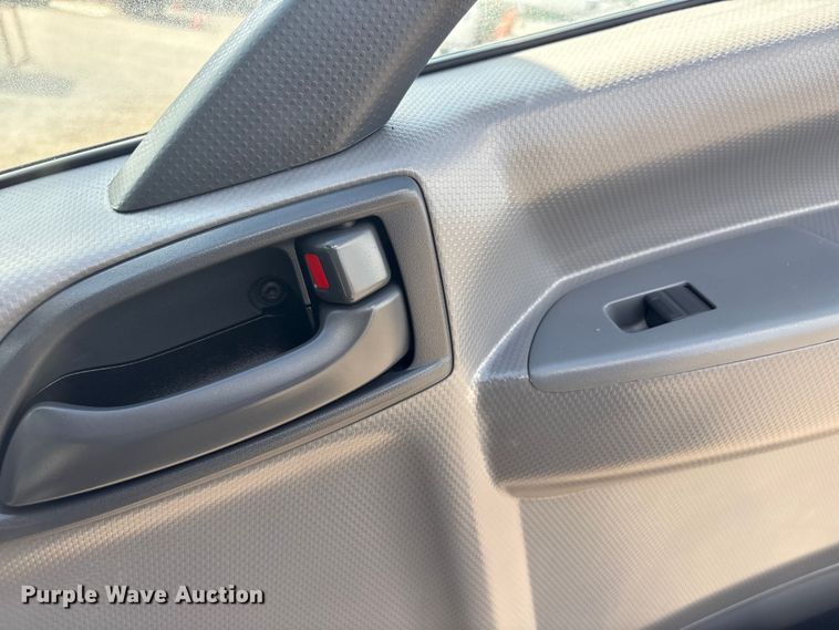 image for item EG8963 2014 Isuzu NPR HD box truck