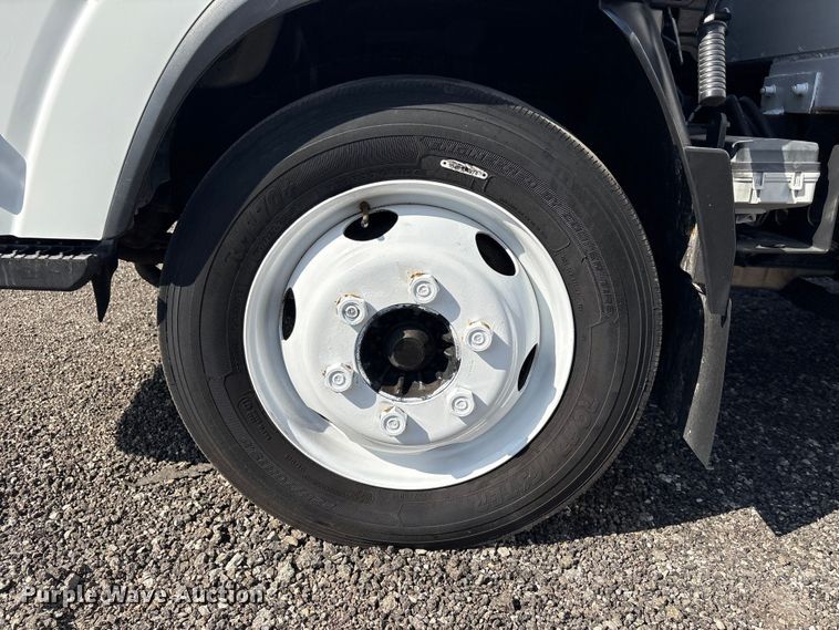 image for item EG8963 2014 Isuzu NPR HD box truck