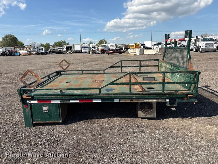 image for item EG8964 Flatbed