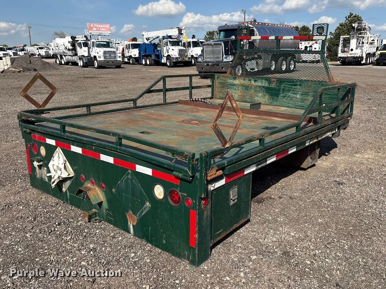 image for item EG8964 Flatbed
