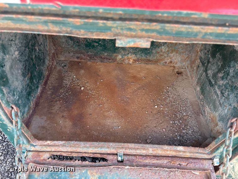 image for item EG8964 Flatbed