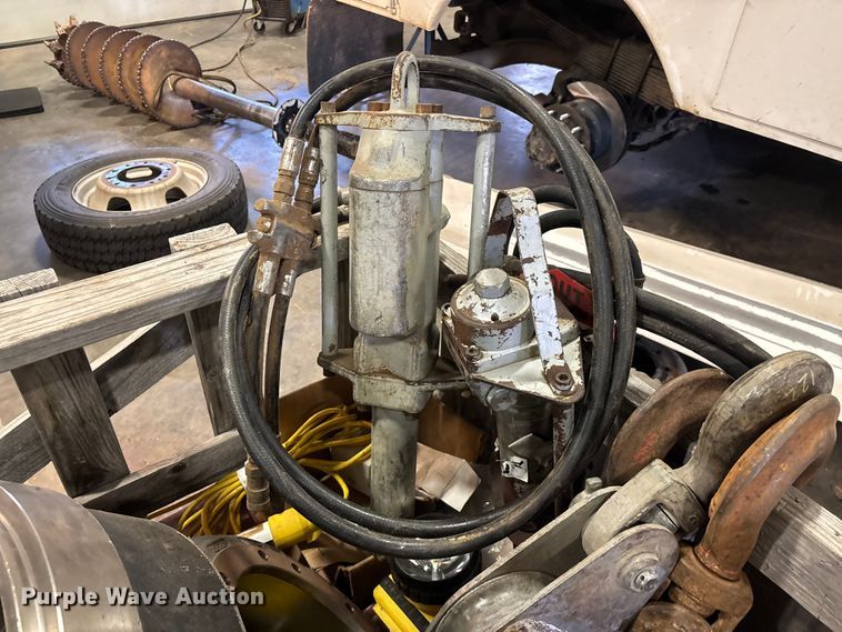 image for item EO4113 Tools