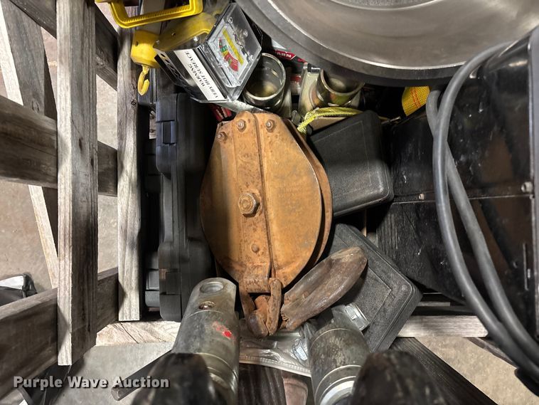 image for item EO4113 Tools