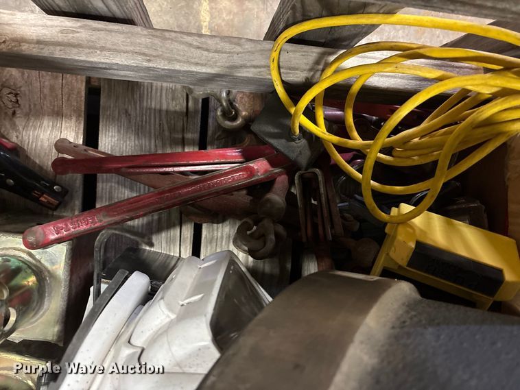 image for item EO4113 Tools