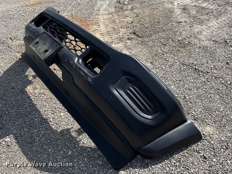 image for item EO4116 Truck bumper