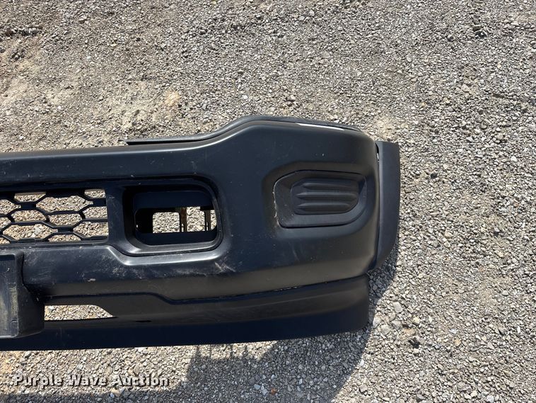 image for item EO4116 Truck bumper