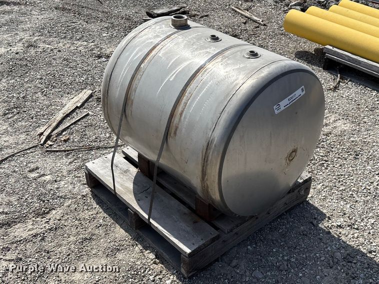 image for item EO4117 Tank