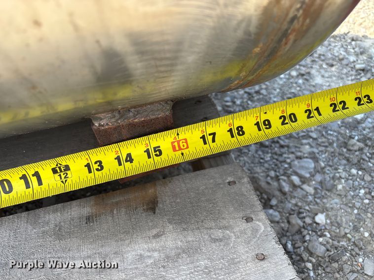 image for item EO4117 Tank
