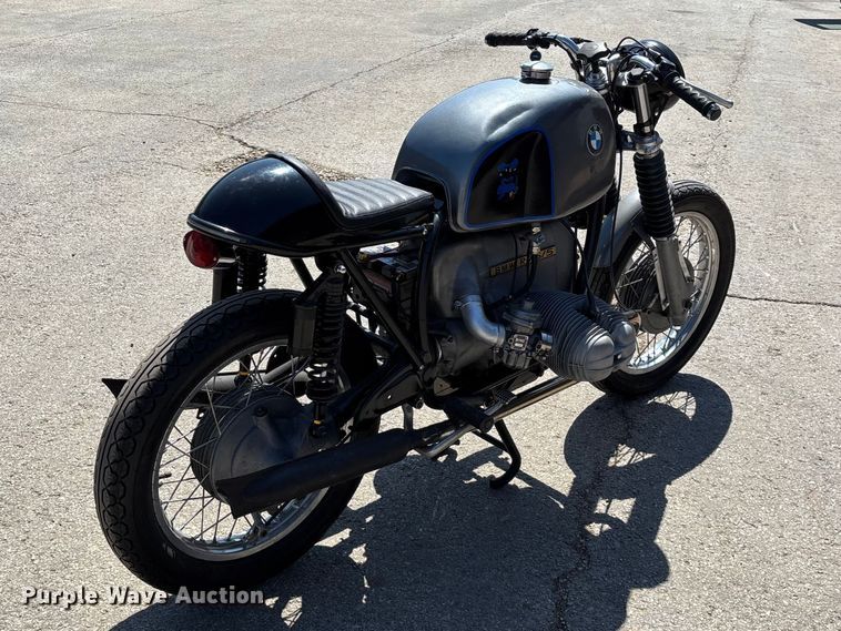 image for item EO4127 1971 BMW R 75/5 motorcycle
