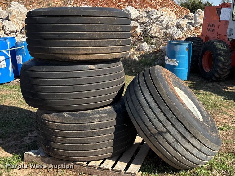 image for item EO4160 (4) 21.5L-16.1 SL airplane tires and wheels